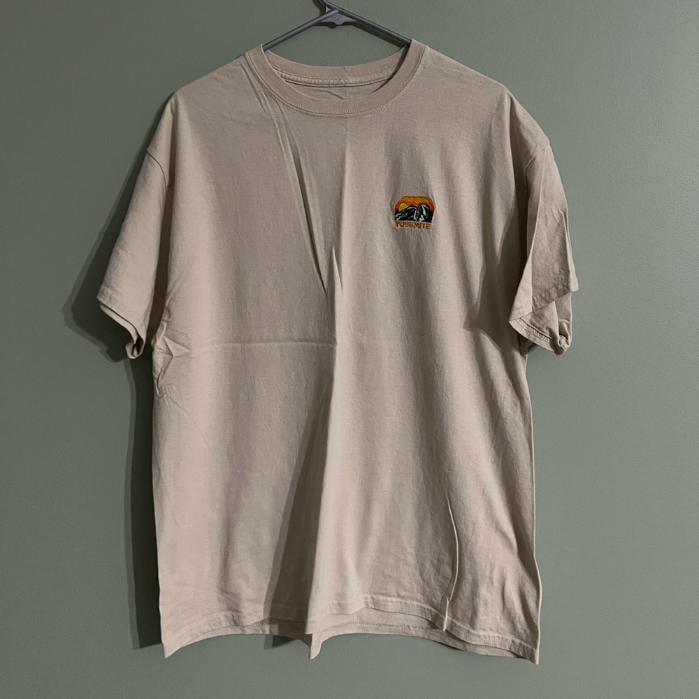 Yosemite Shirt Size XL